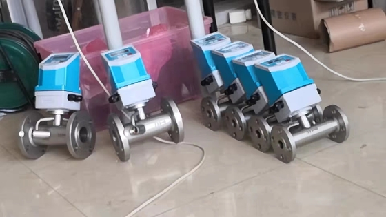Digital Ultrasonic Liquid Flowmeters Pipe Type Ultrasonic Flow Meter for Water